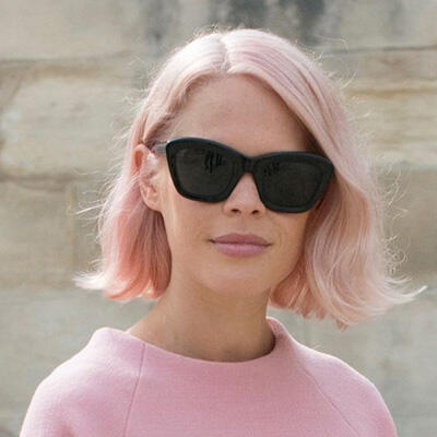 Розовый пастелаж